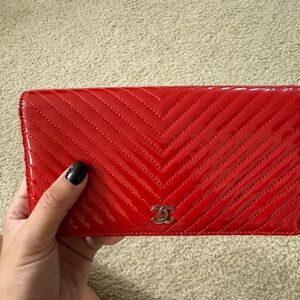 Chanel wallet